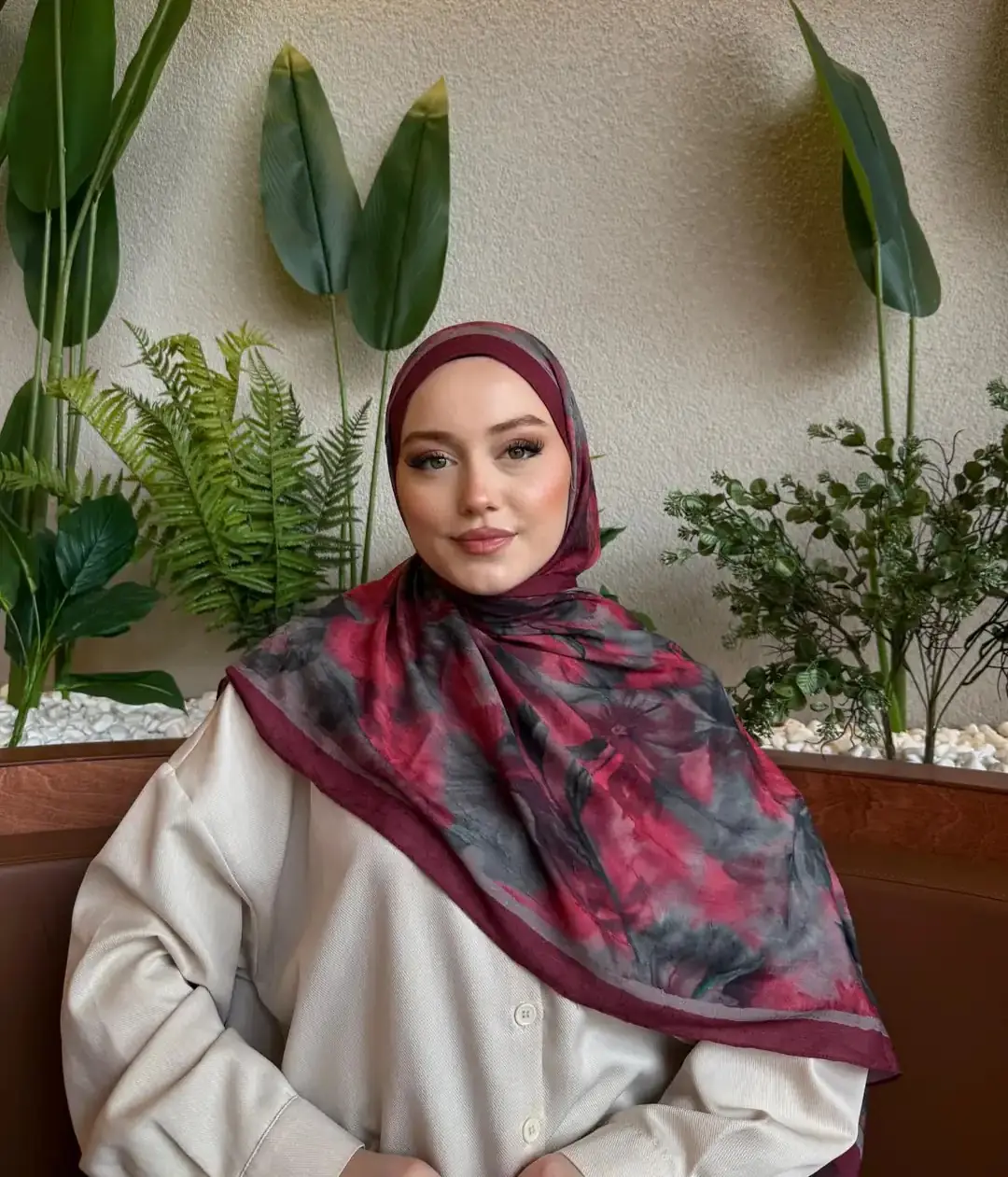 Ürün görseli: Manolya Desen Pamuk Kraş Şal - Nar çiçeği
