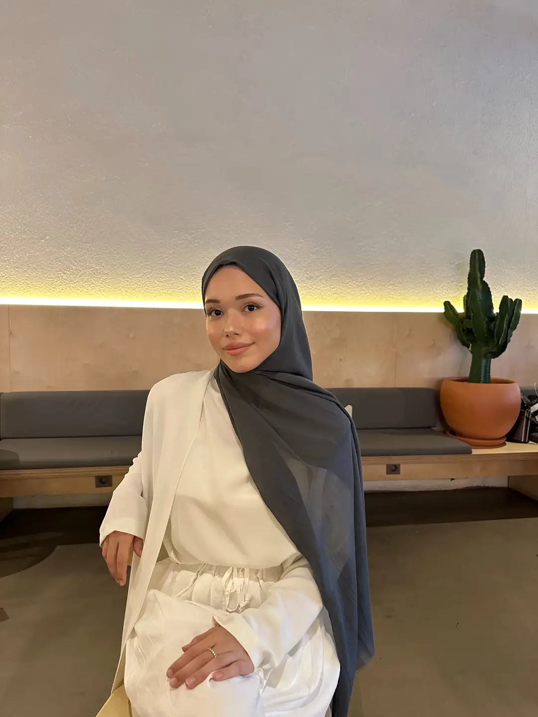 Ürün görseli: Dubai Pamuk Şal - Antrasit