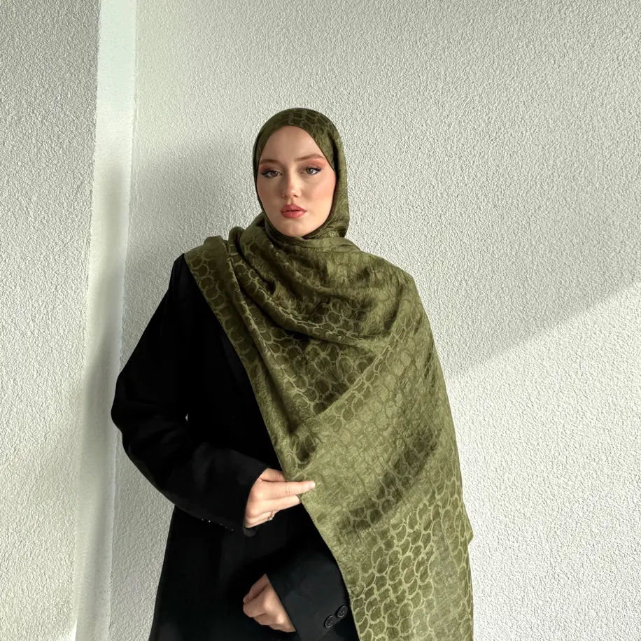 Ürün görseli: Halka Desen Pamuk Jakar Şal - Haki