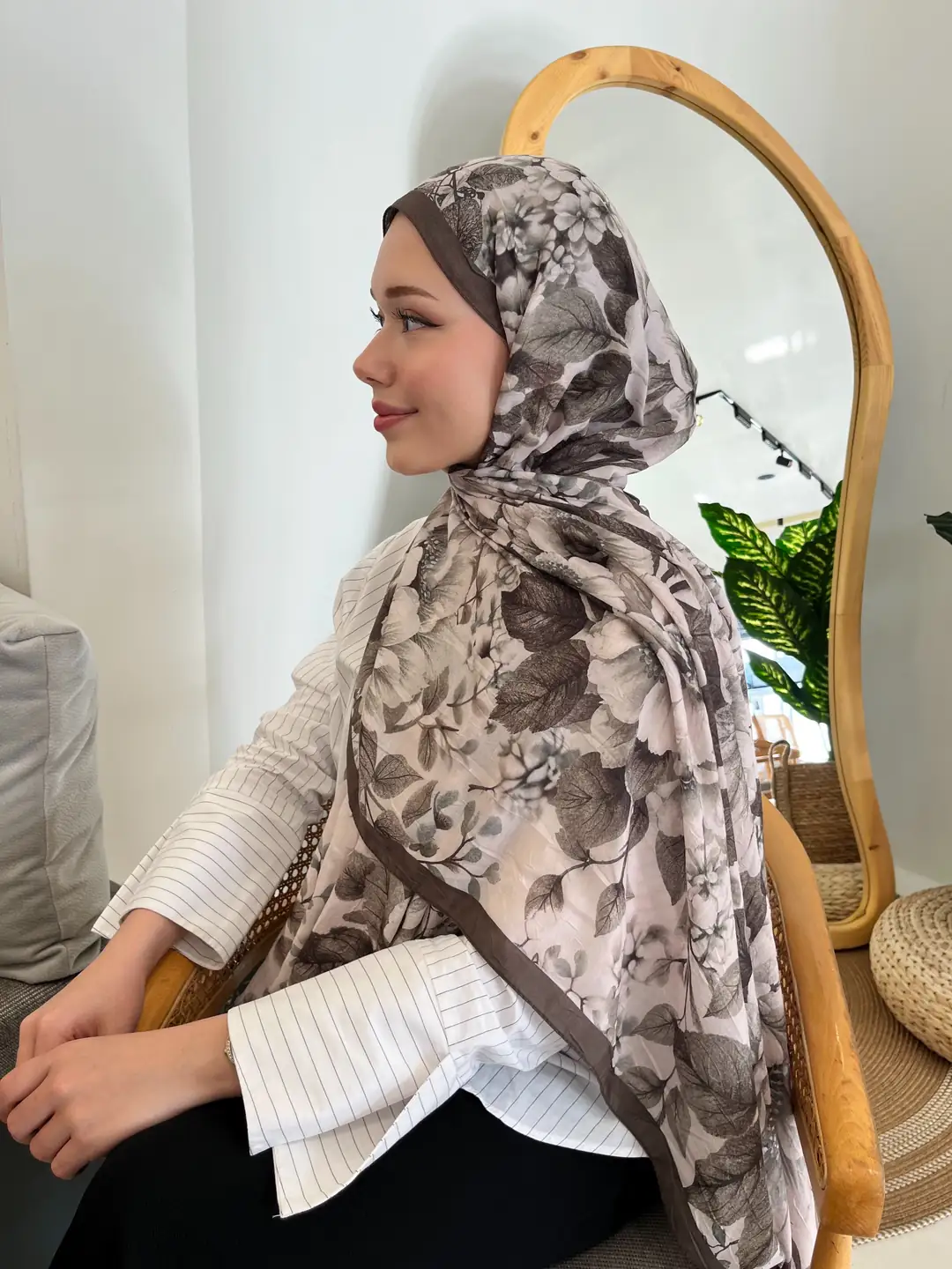 Ürün görseli: Peony Desen Pamuk Kraş Şal - Haki