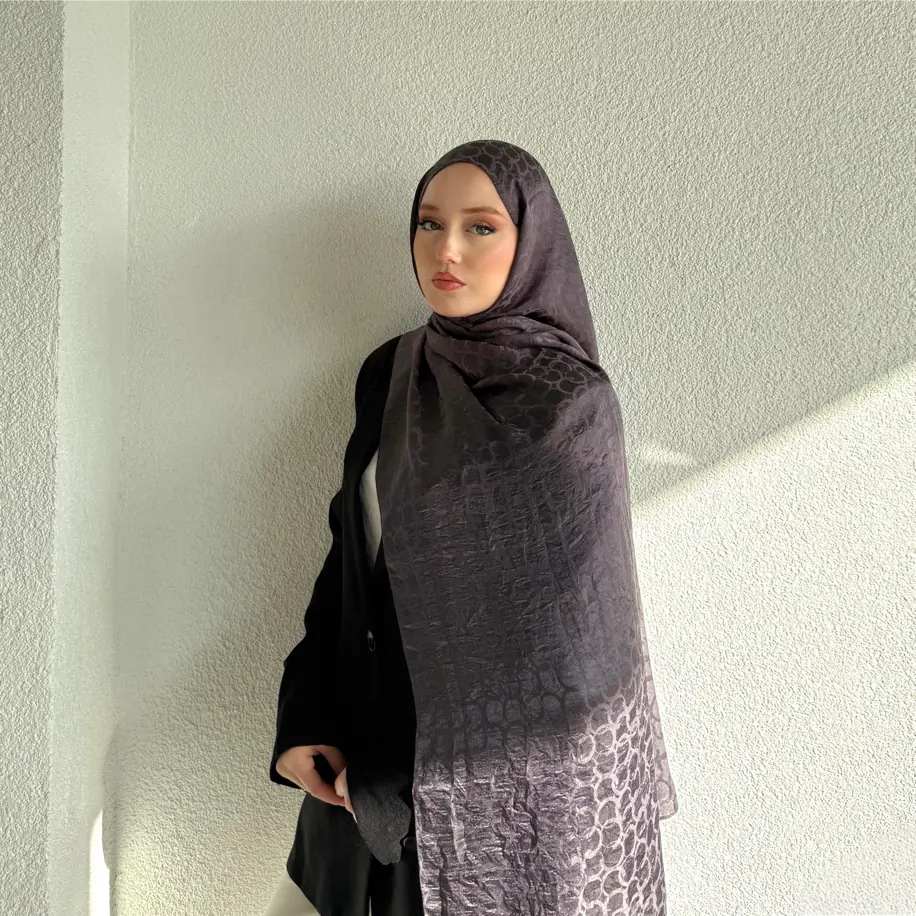 Ürün görseli: Halka Desen Pamuk Jakar Şal - Antrasit